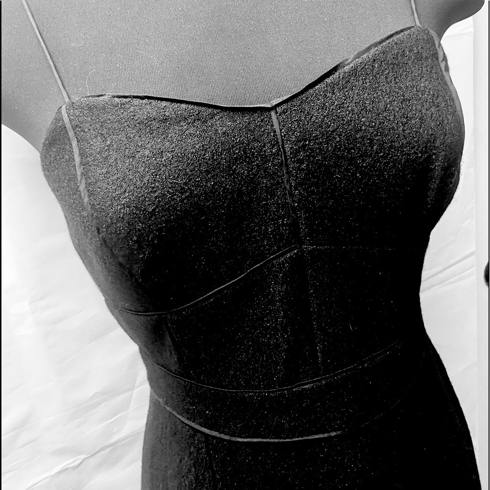 NWT BANANA REPUBLIC SEXY LITTLE BLACK DRESS 4P